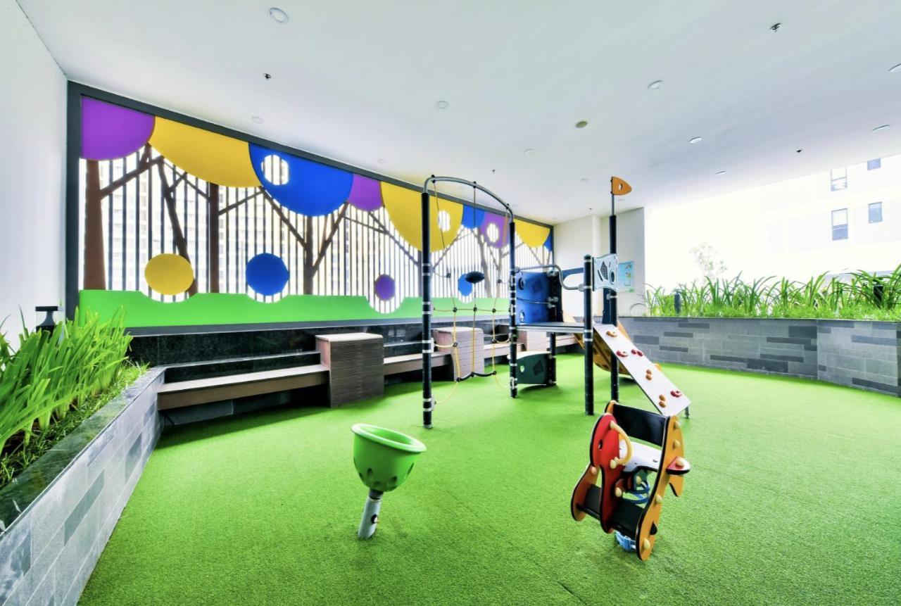 Rivergate - Luxury Across D1 - Free Pool,gym,netflix Căn hộ *